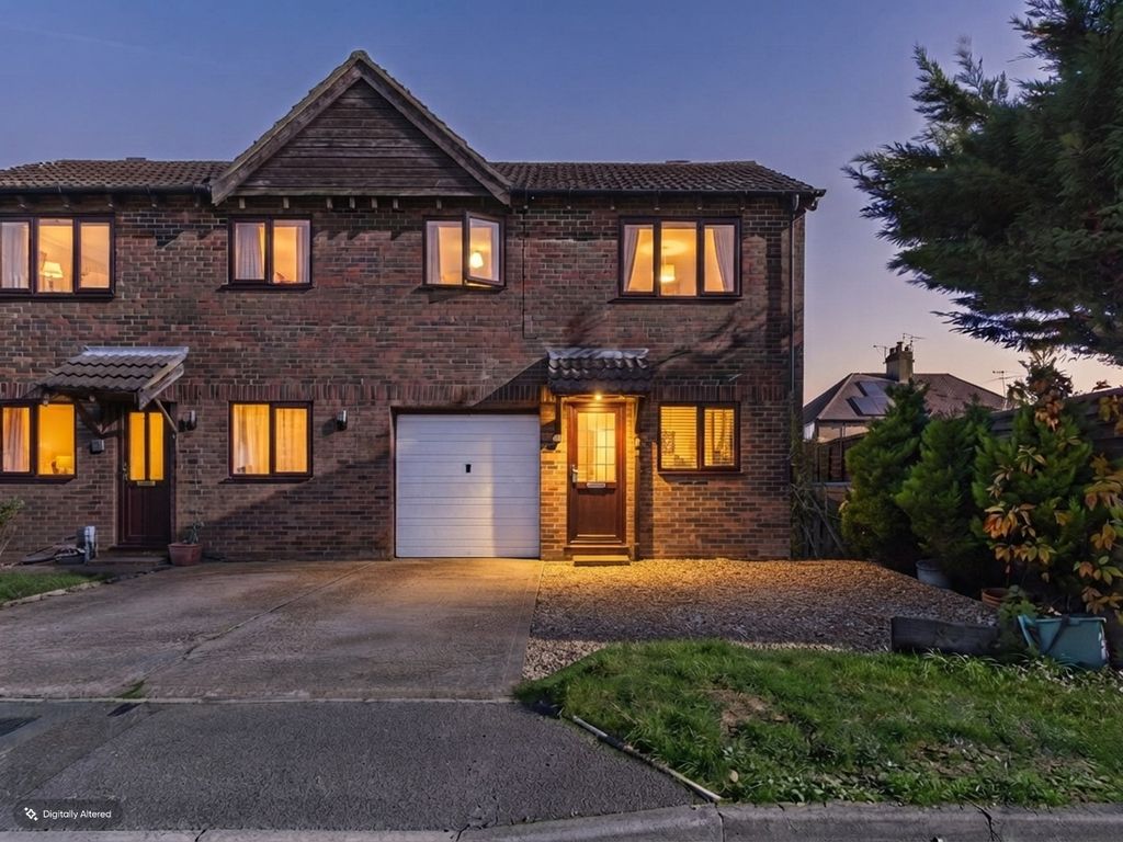 Property photo 1 of 4 3432700