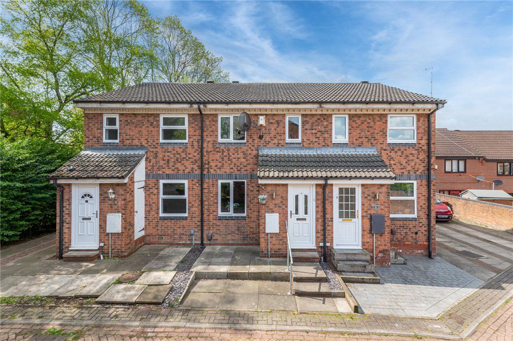 Property photo 1 of 17 External Front