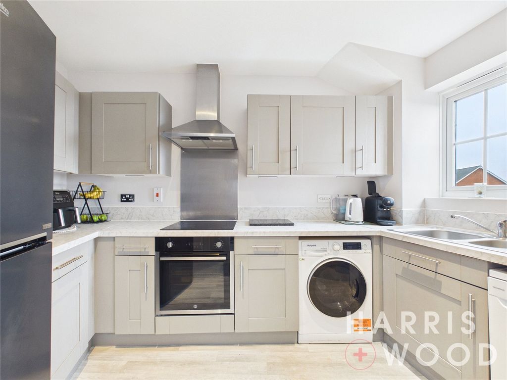 Property photo 3 of 23 Picture No. 04