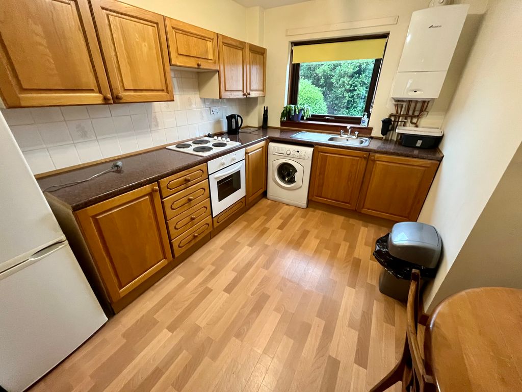 Property photo 2 of 6 2