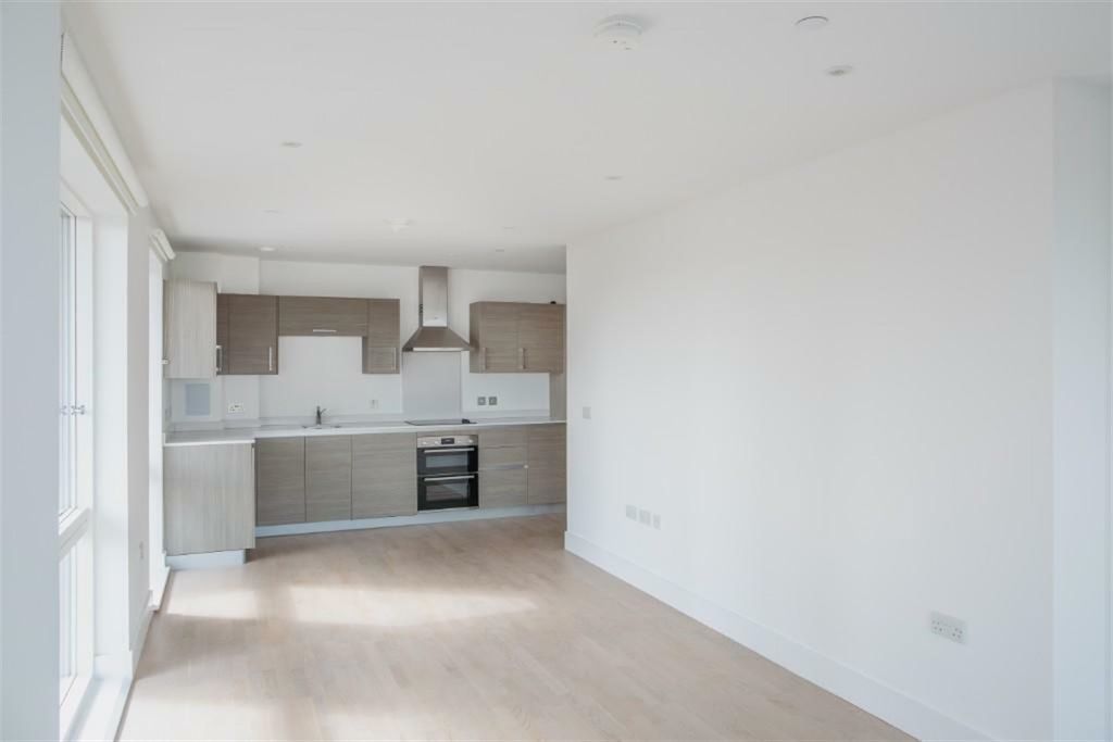 Property photo 1 of 17 (Main)