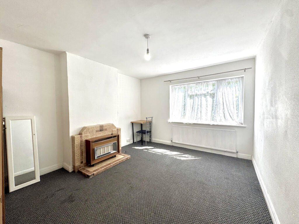 Property photo 2 of 6 Recpetion Room