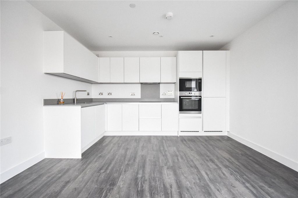 Property photo 2 of 8 Picture No. 07