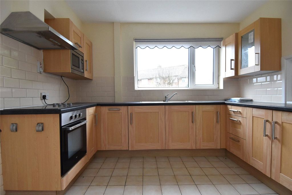 Property photo 2 of 15 Picture No. 02