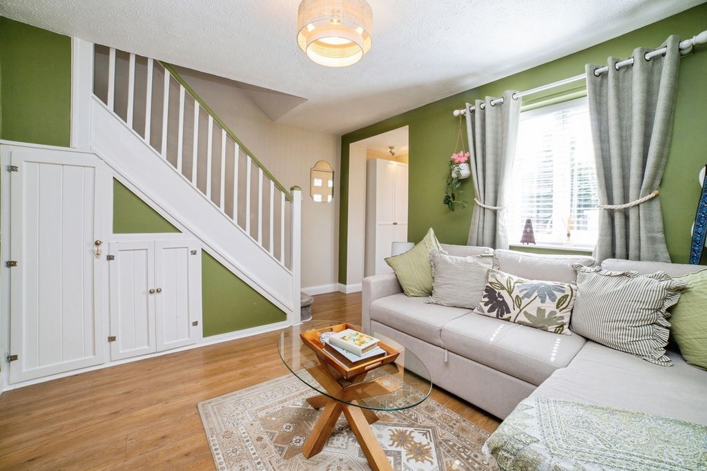 Property photo 2 of 16 Pbox-Img.Jpg