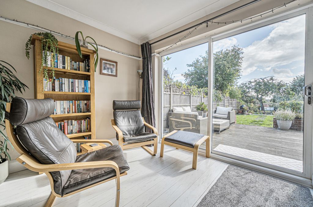 Property photo 3 of 12 1355488-16-68c82A...