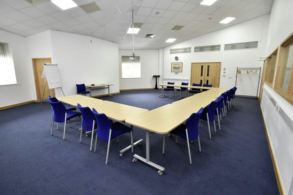 Property photo 3 of 7 Cafferata-Way-Newark-Interior-Photo-9-Largehighdefinition.Jpg