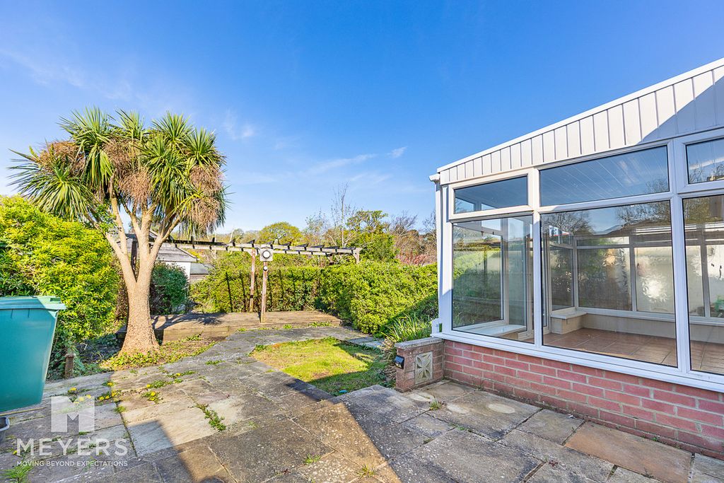 Property photo 3 of 15