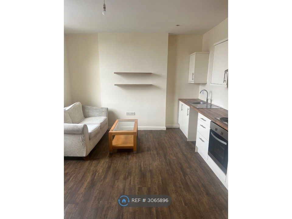 Property photo 2 of 5
