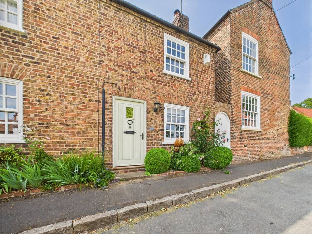 Property photo 2 of 16