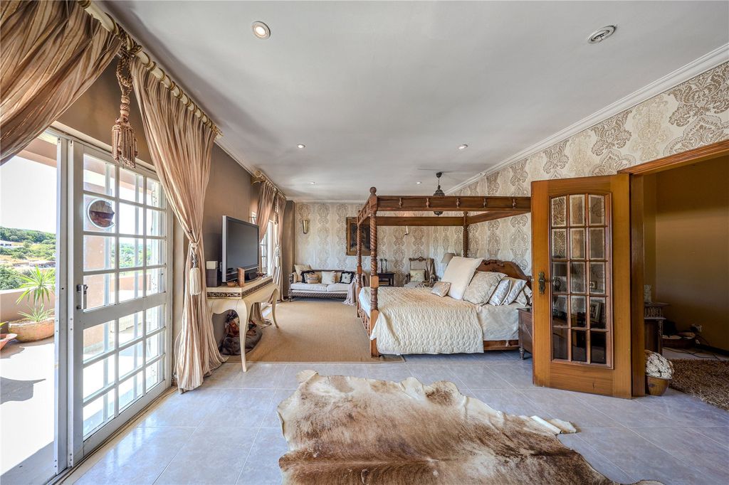 Property photo 3 of 15 Picture No. 22