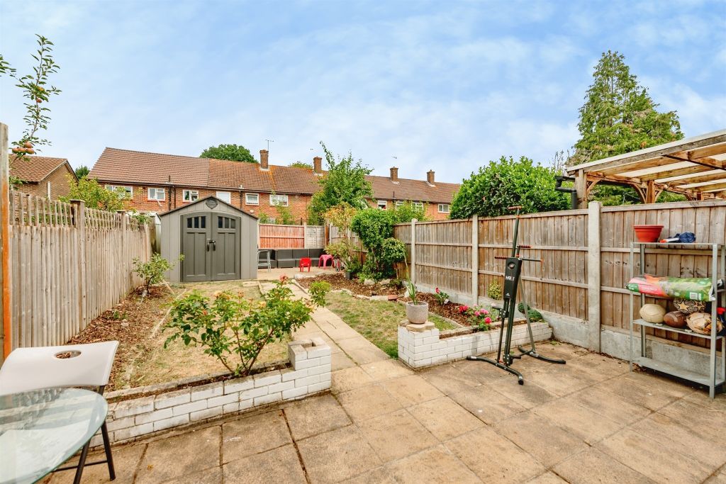 Property photo 1 of 12