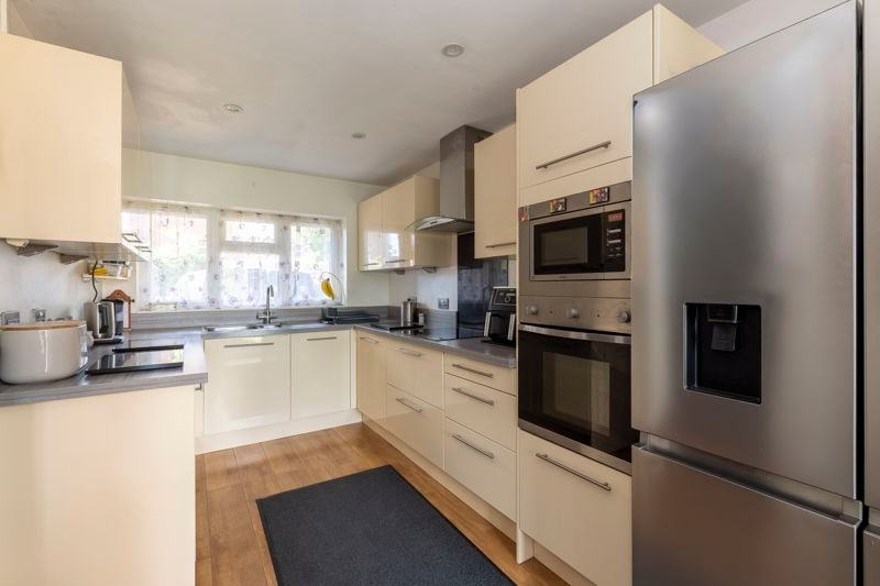 Property photo 3 of 19 Photo 14