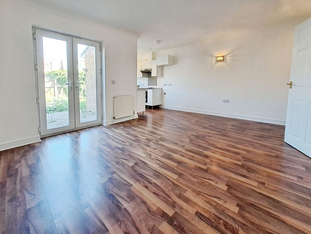 Property photo 3 of 15 Pbox-Img.Jpg