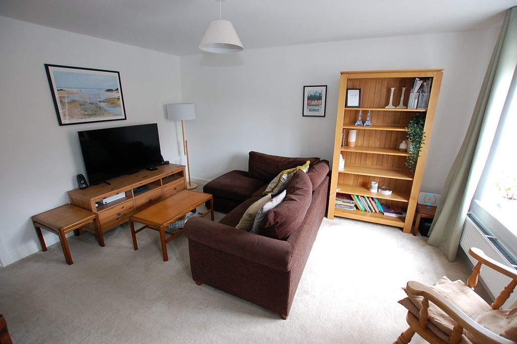 Property photo 3 of 13 Picture No. 12