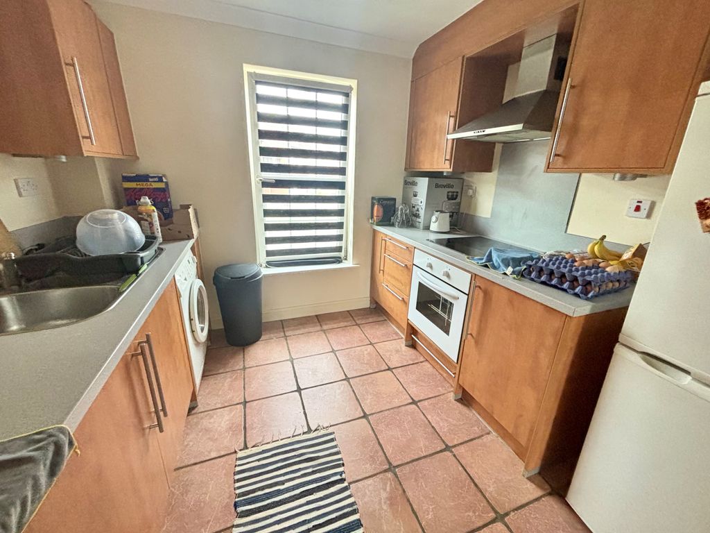 Property photo 2 of 11 Image