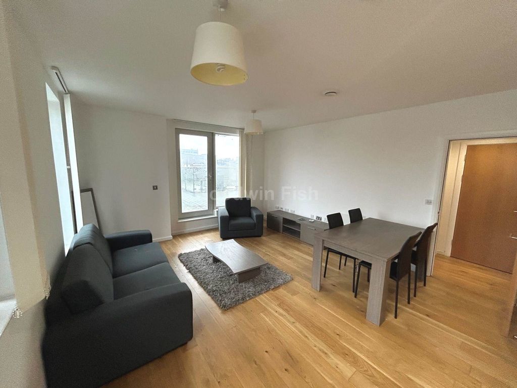 Property photo 3 of 15