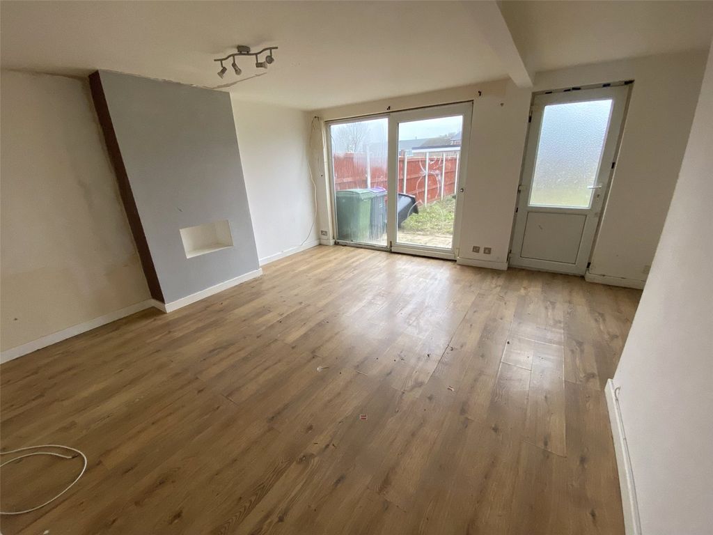 Property photo 3 of 13 Picture No. 13