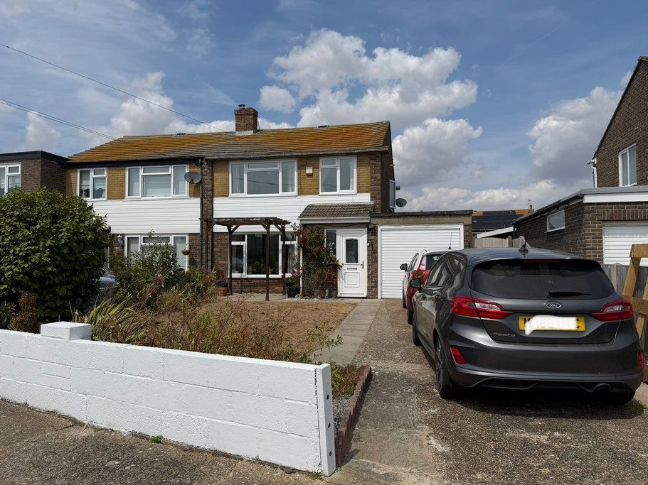 Property photo 2 of 23