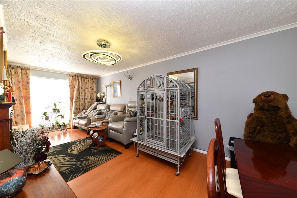 Property photo 3 of 14 Dsc_1972.Jpg