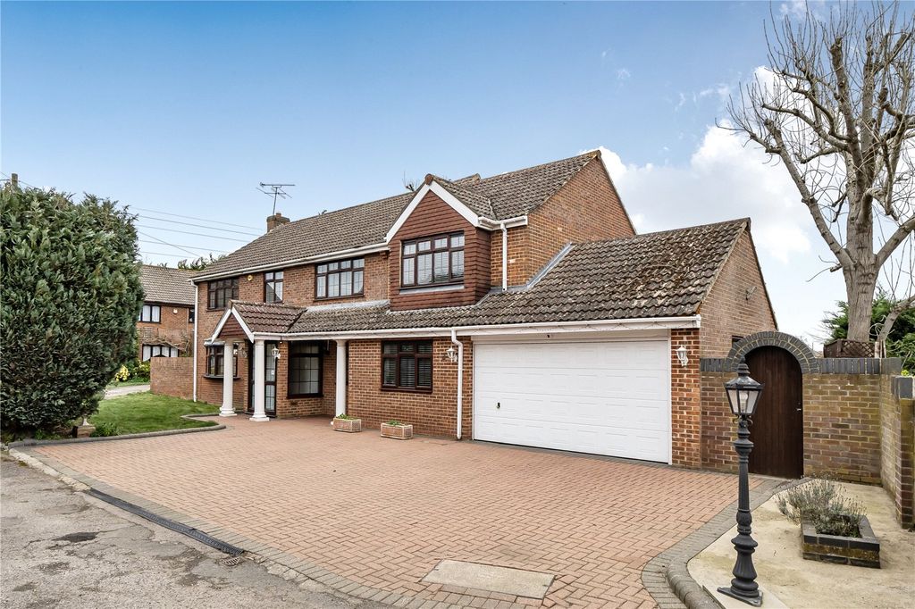 Property photo 1 of 23 Picture No. 14