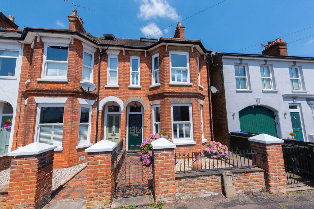 Property photo 1 of 20 Photo