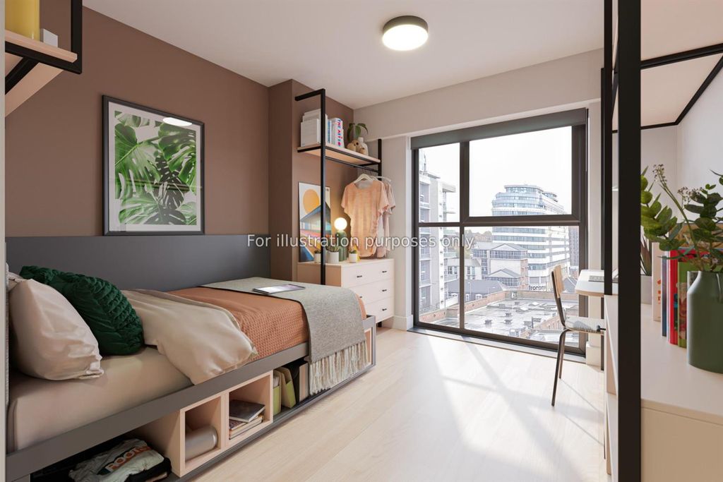 Property photo 3 of 32