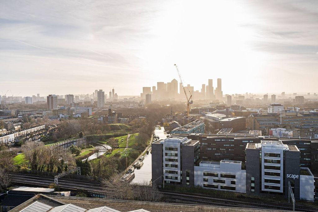 Property photo 2 of 12