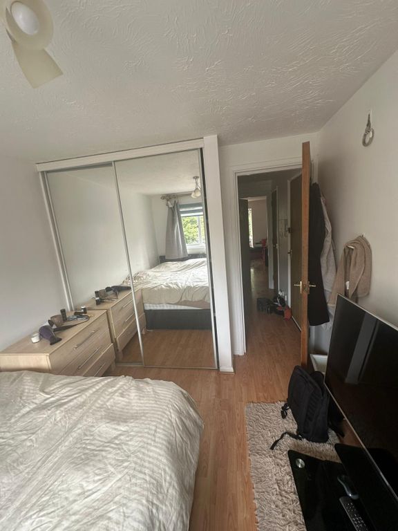 Property photo 1 of 4