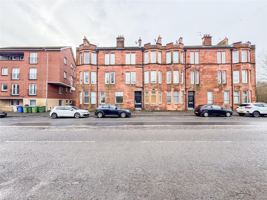 Property photo 1 of 14 External