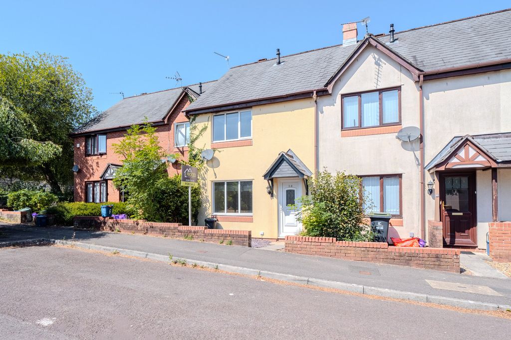 Property photo 1 of 25