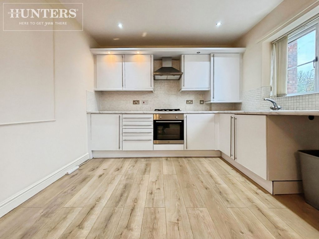 Property photo 3 of 12 Pbox-Img.Jpg