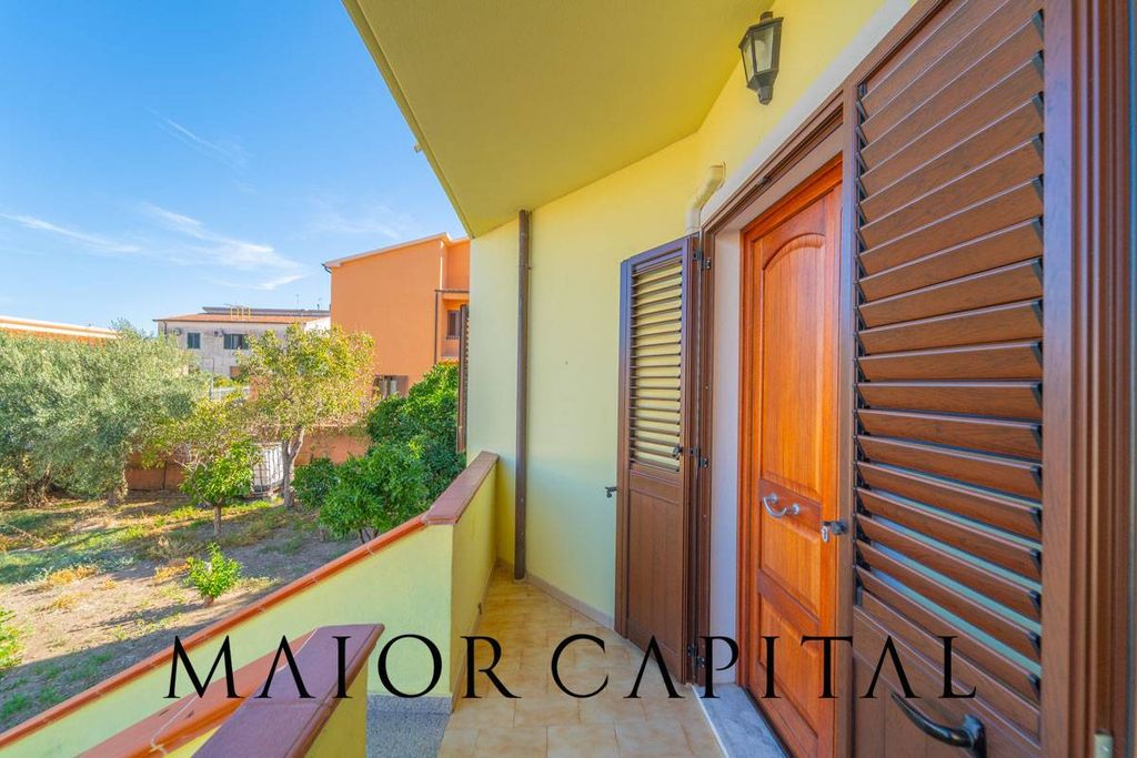 Property photo 3 of 49