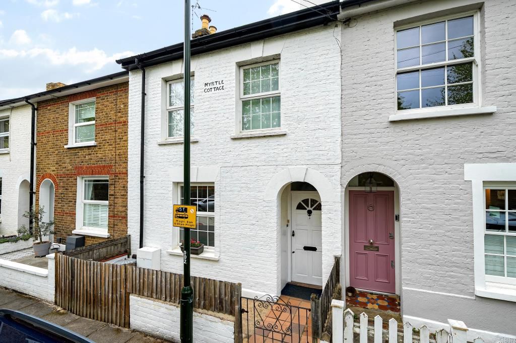 Property photo 2 of 20 External