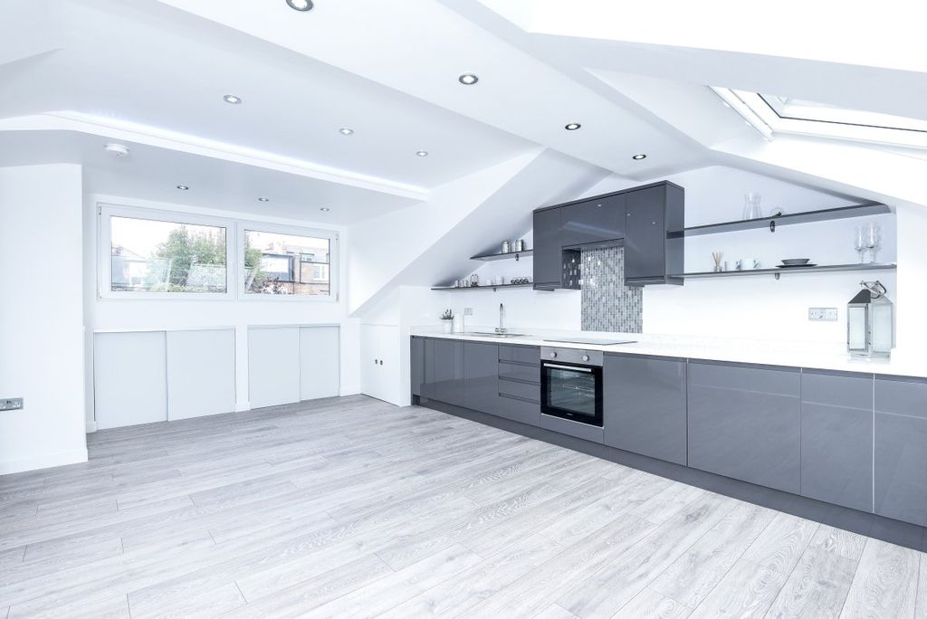 Property photo 1 of 5 220988 (3)