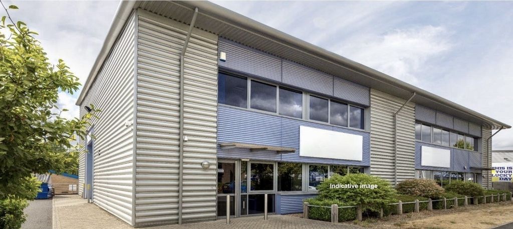 Property photo 1 of 3 941 Yeovil Road