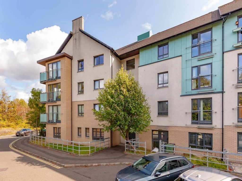 Property photo 1 of 12 76121_Harvesters-001