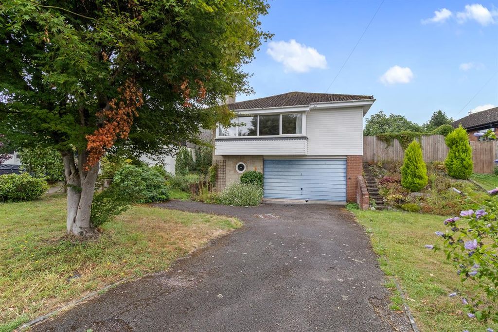Property photo 1 of 17 Photo 1