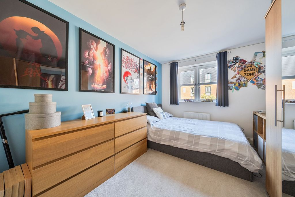 Additional image 14 of 2 bed flat for saleCarter Court, Hook RG27