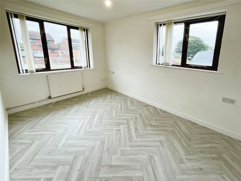 Property photo 2 of 7 Picture No. 03