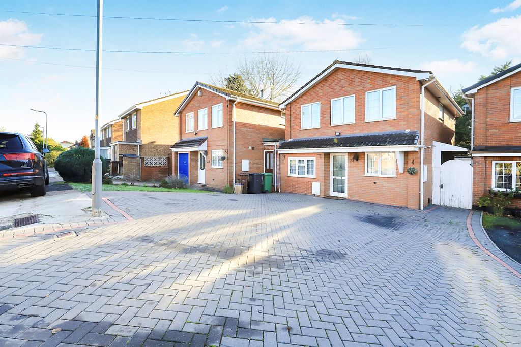 Property photo 1 of 16