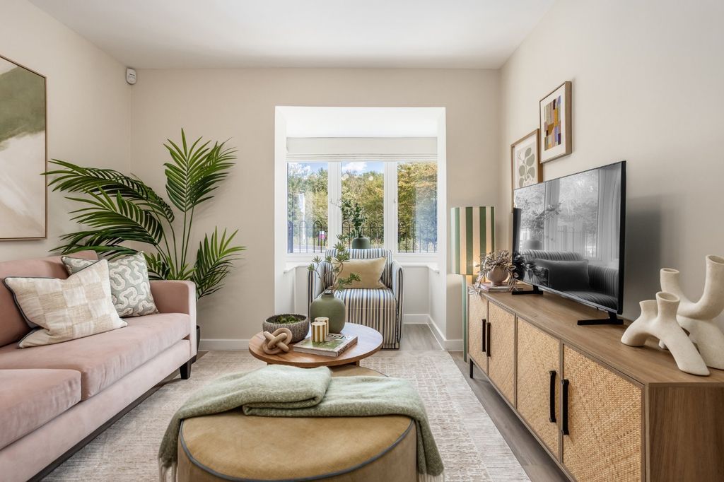 Property photo 2 of 15 Show Home