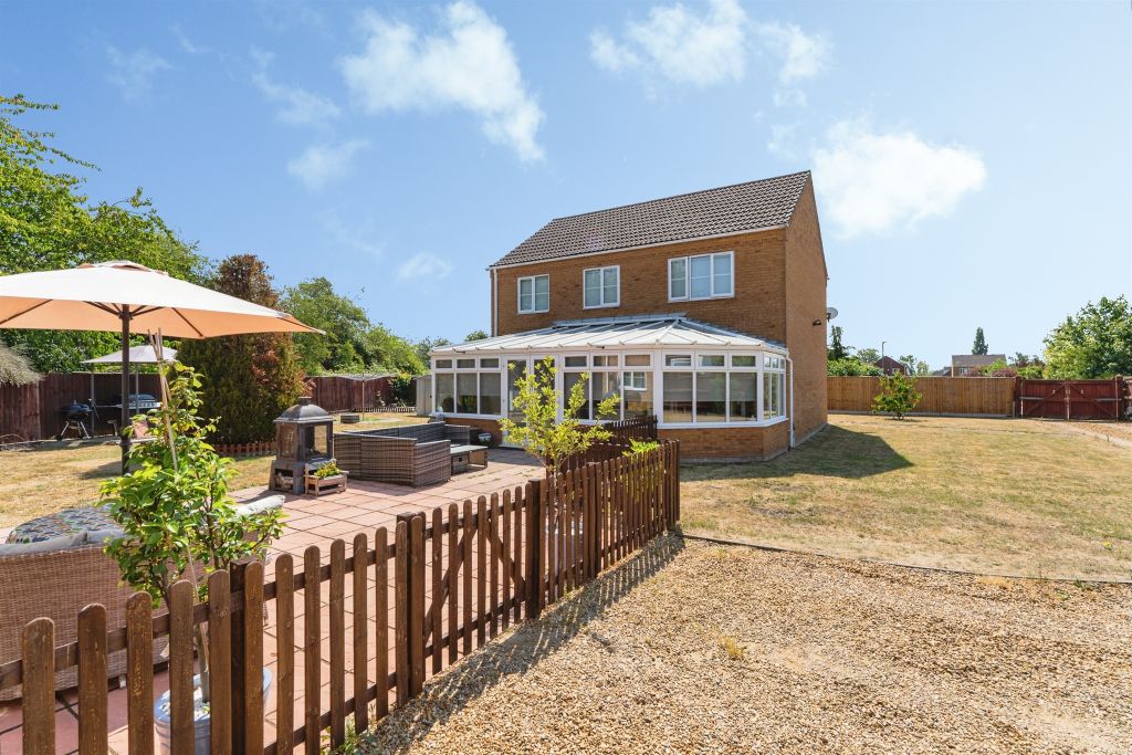 Property photo 3 of 31