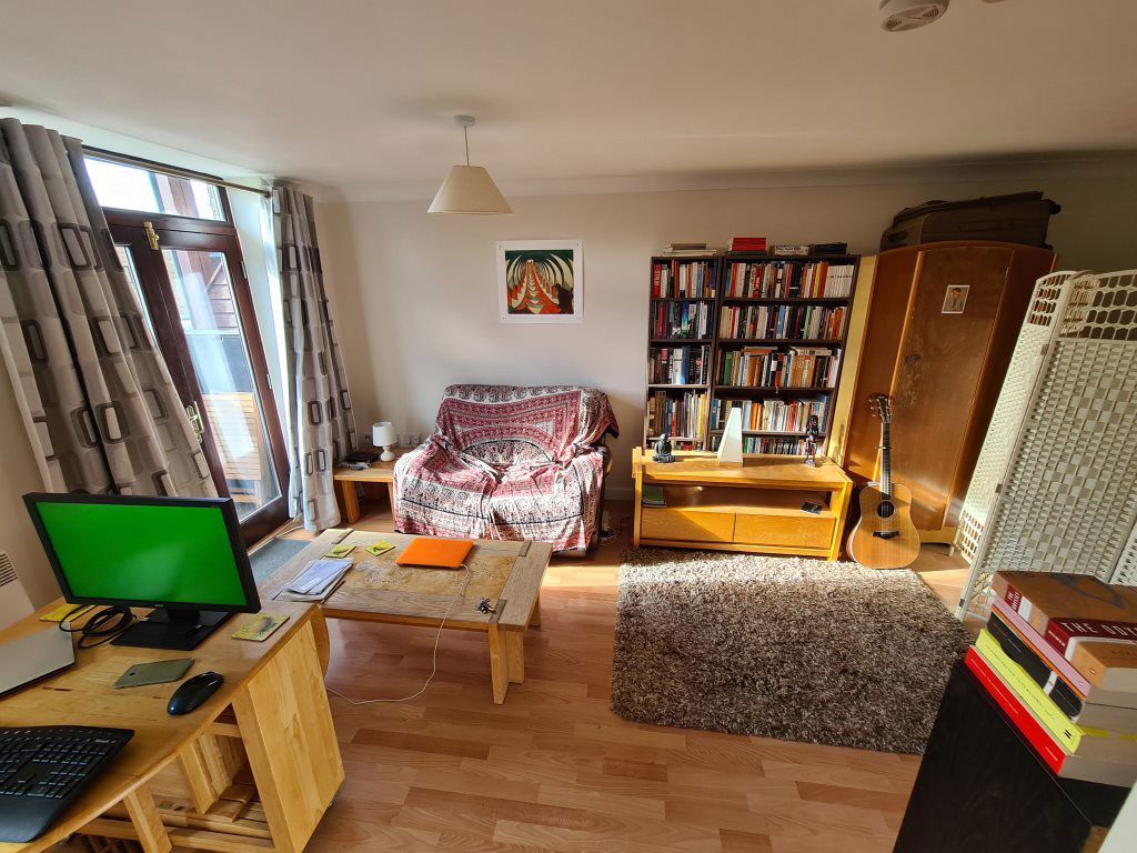 Property photo 3 of 10