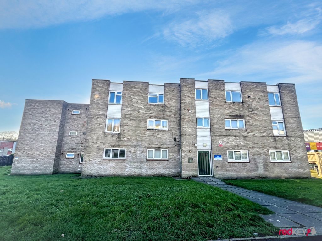 Property photo 1 of 6 External