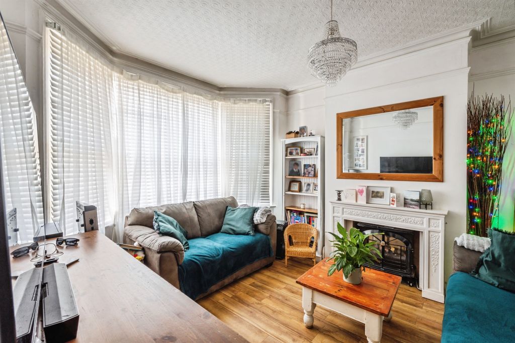 Property photo 2 of 15