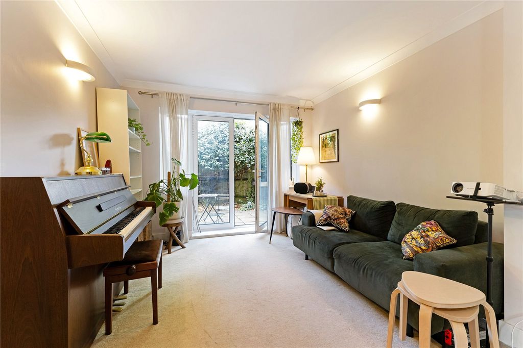 Property photo 2 of 12 Picture No. 07