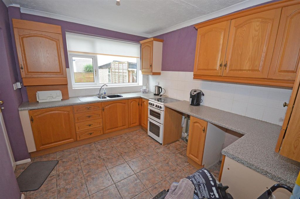 Property photo 3 of 23 09 - Copy.Jpg