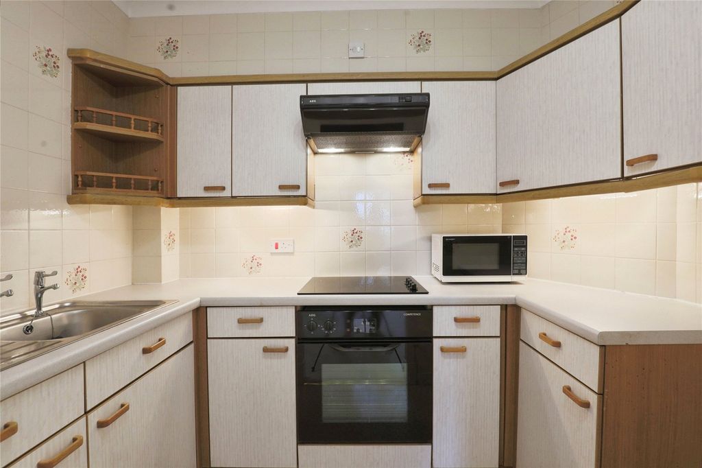 Property photo 2 of 13 Kitchen