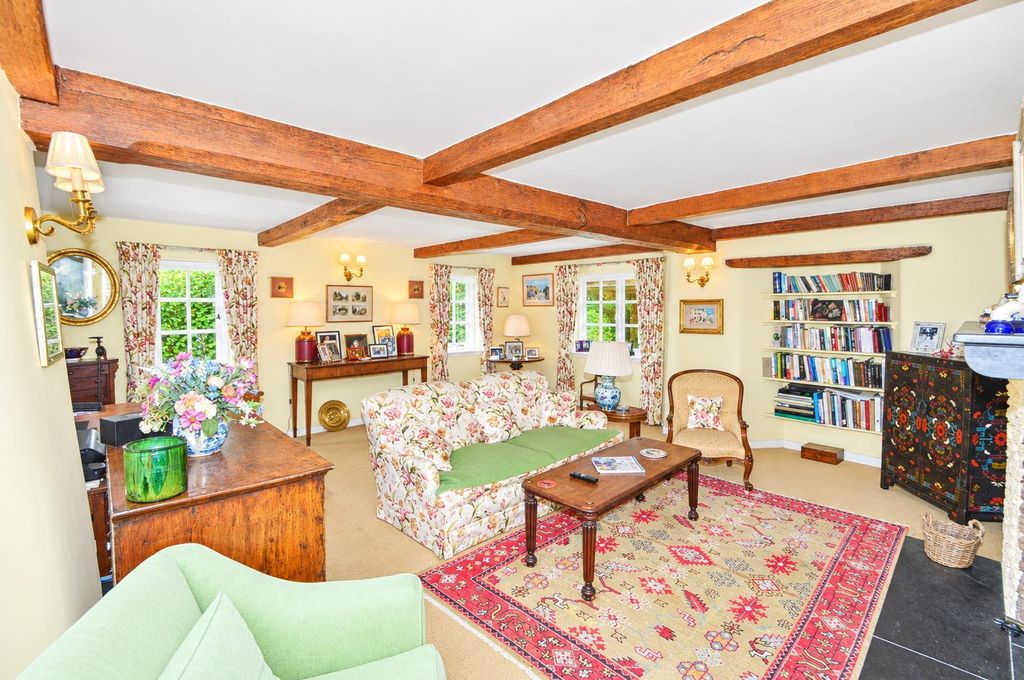 Property photo 2 of 27 Drawing Room